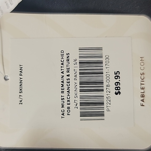 FABLETICS 24/7 Skinny Pant | 5/6 Size Small NWT - Picture 9 of 14